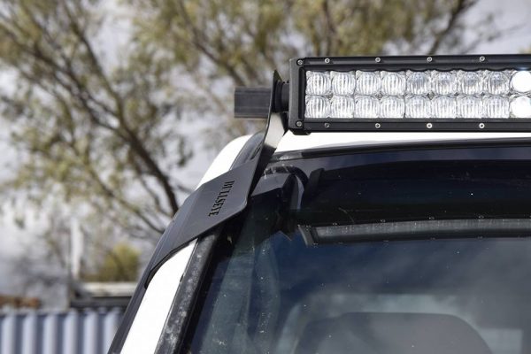 Toyota Landcruiser 100/105 Series - 50" Curved Windscreen Mounting Bracket