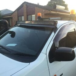 Holden Colorado RG – 50″ Curved Windscreen Mount