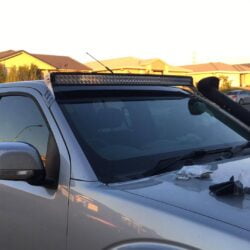 Nissan Navara D40, Pathfinder R51, Frontier - 50" Curved Windscreen Mounting Brackets