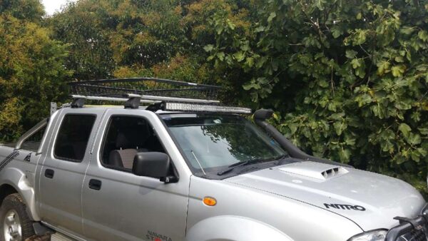 Nissan Navara D22 - 50 inch Windscreen Mounts