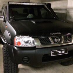 Nissan Navara D22 - 50 inch Windscreen Mounts