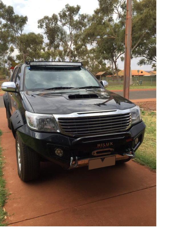 Toyota Hilux N70 42 inch curved windscreen mounts