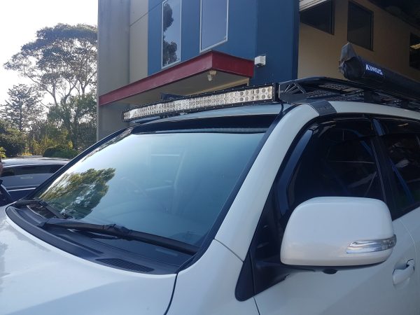Toyota Landcruiser 200 series - 50" Curved Windscreen Mounting Brackets