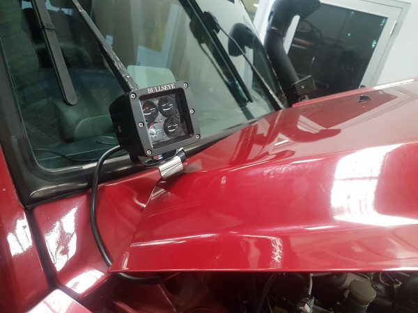 Nissan Patrol GQ Cowl Mounts