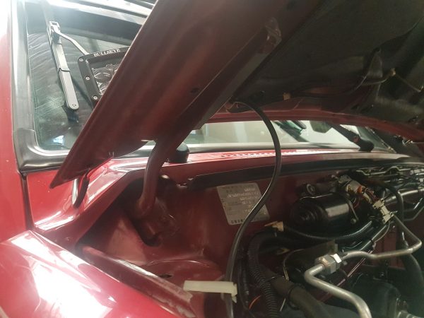 Nissan Patrol GQ Cowl Mounts