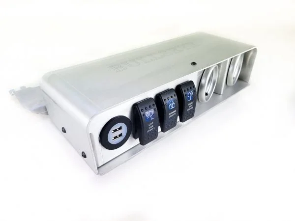 GQ Patrol Gauge pod 2 gauge 2 switch image 02