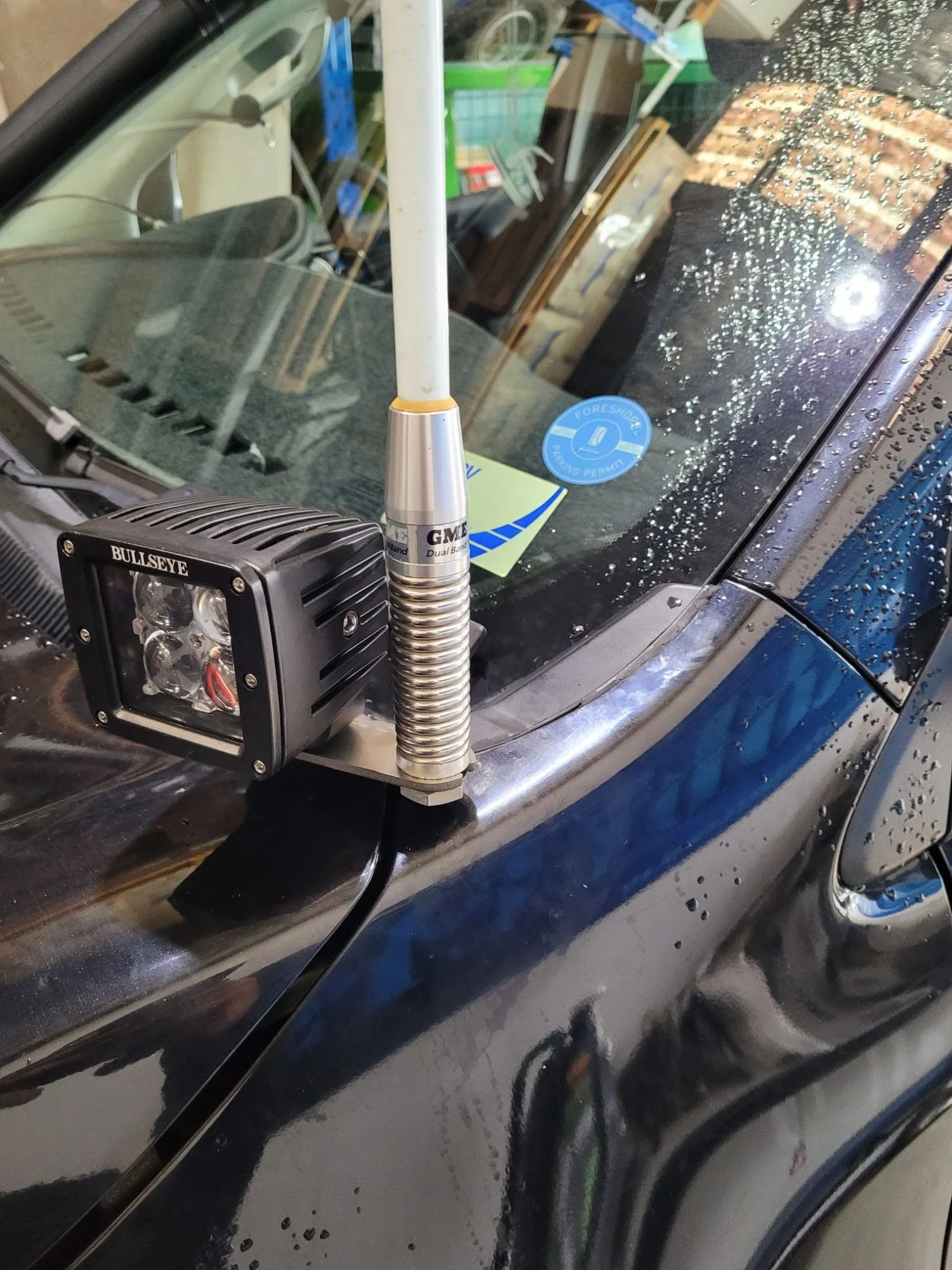 BT50 PRE 2021 UHF Antenna Cowl Mounts image 01