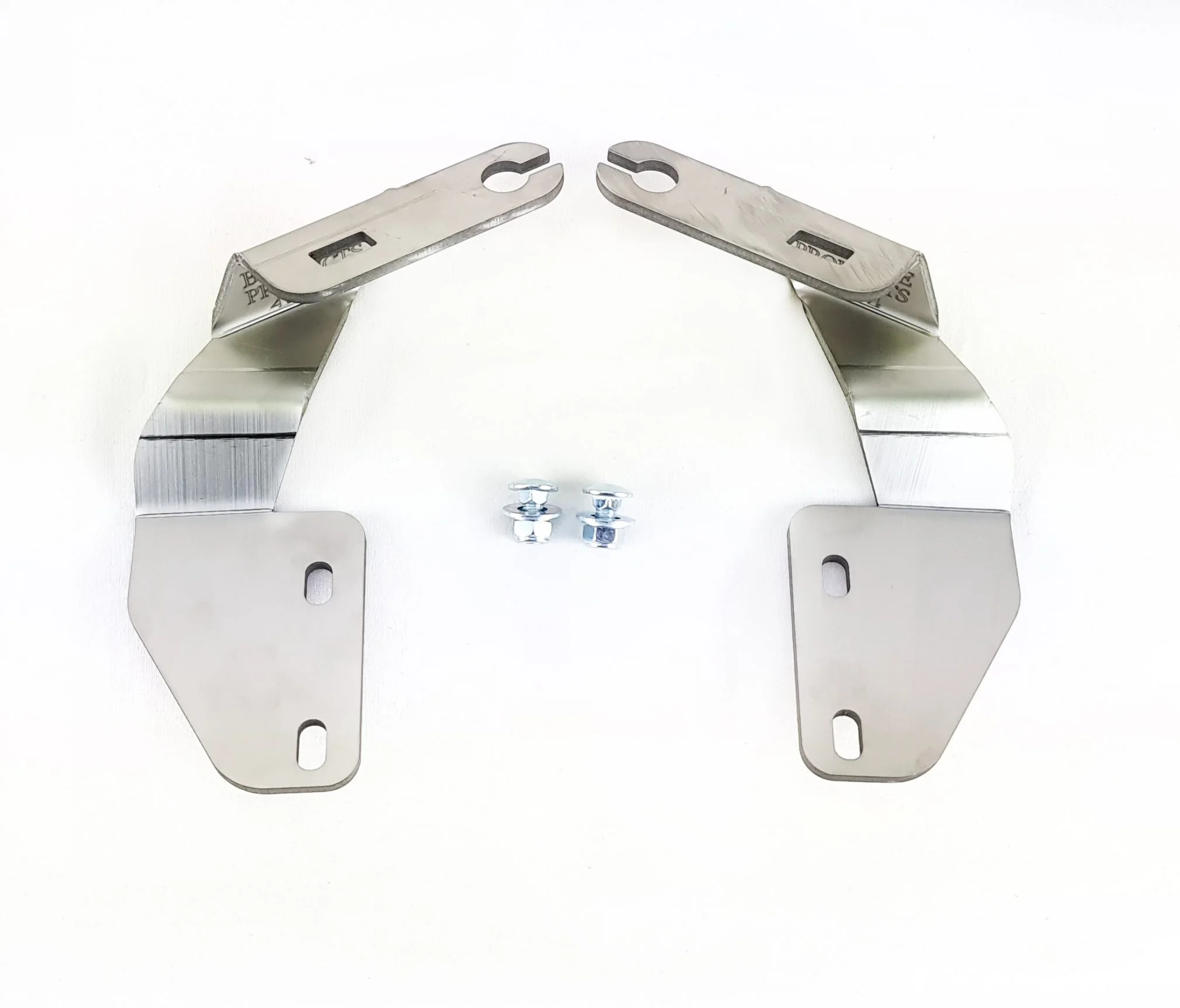 BT50 Pre 2021 UHF antenna cowl mounts image 05