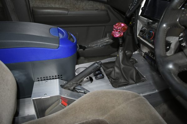 Nissan Patrol GU - Full Console (Manual Only)