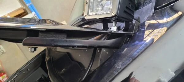 Nissan Navara D40 – Cowl Mounting Brackets