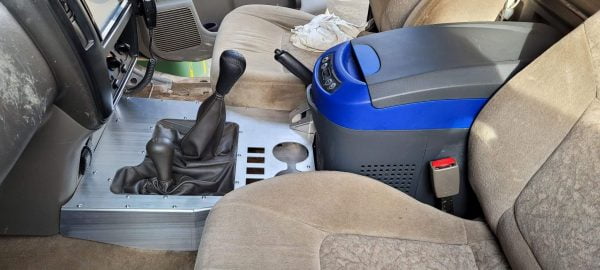 GU patrol Manual UTE Full console