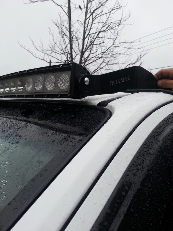 Toyota Hilux N70 2005-2015 x Holden Colorado RG - 42" Curved Windscreen Mounting Brackets