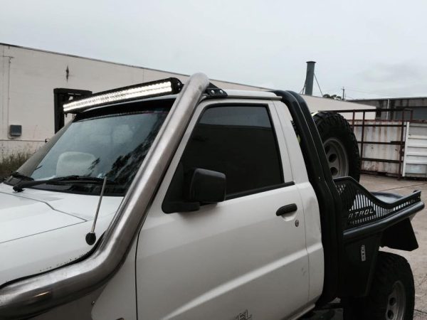 Toyota Landcruiser 80 Series (1989 ~ 1998) - 50 Curved Windscreen Mounting Brackets