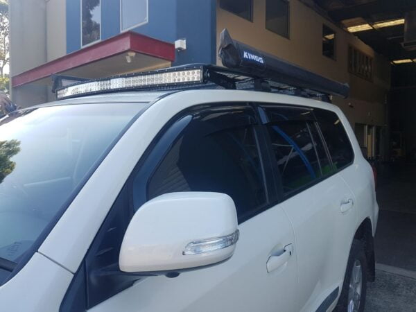 Toyota Landcruiser 200 series 50" curved roof mount