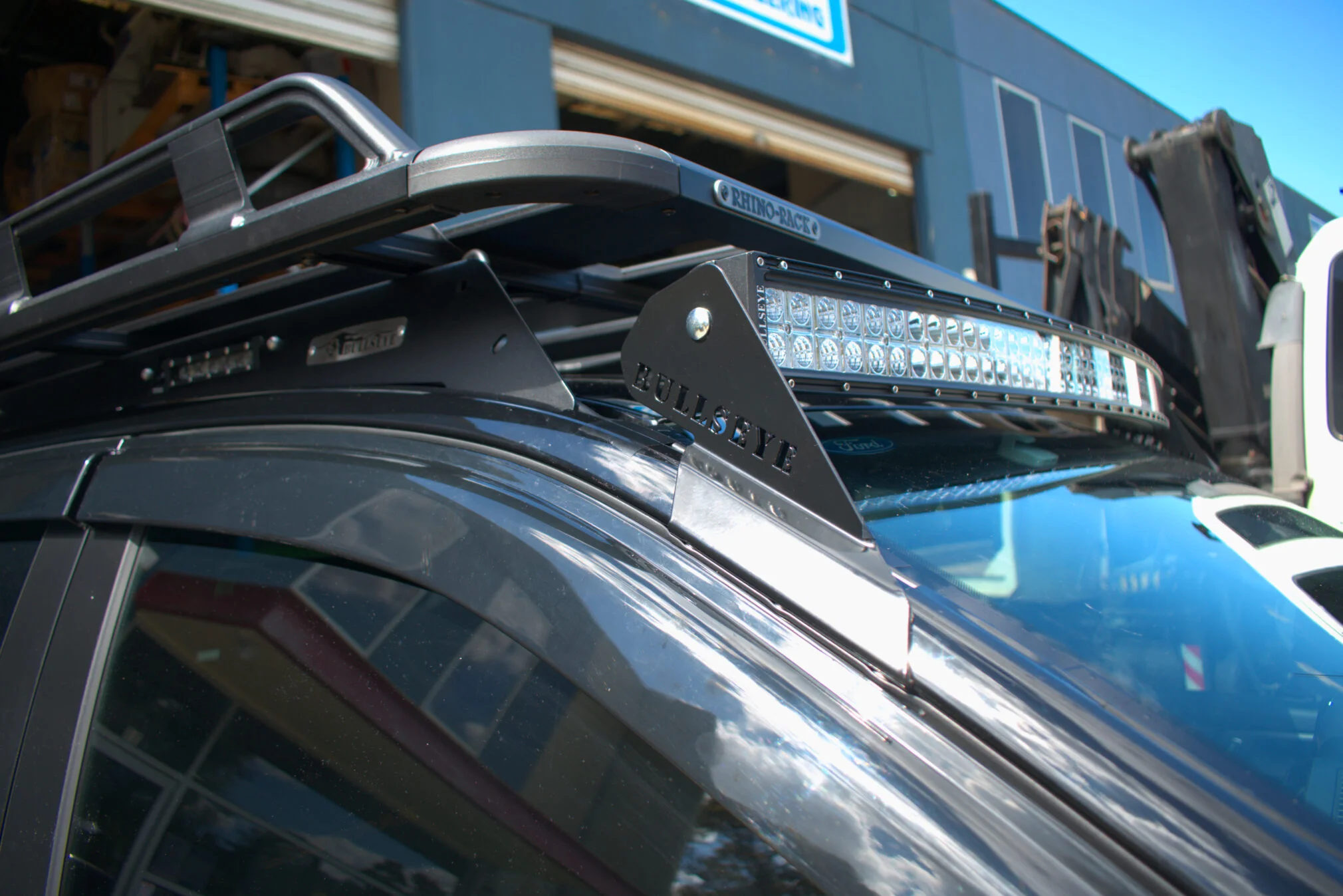 Ford Next-Gen Ranger - 50" Curved Windscreen Mounting Brackets