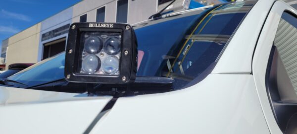 Isuzu DMAX 2021 - Present Cowl Mounts